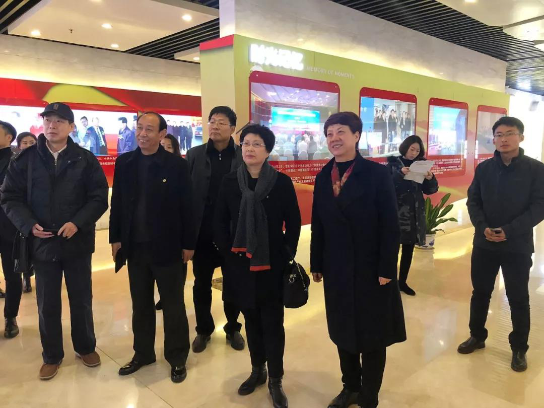 5c2594cb65b38.png image.png